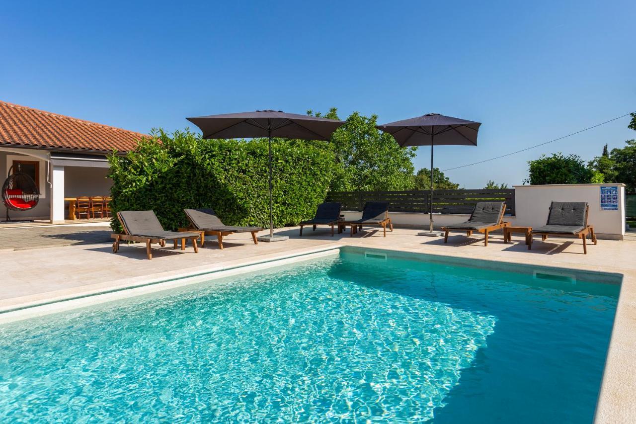 Villa Anavi Bicici Esterno foto