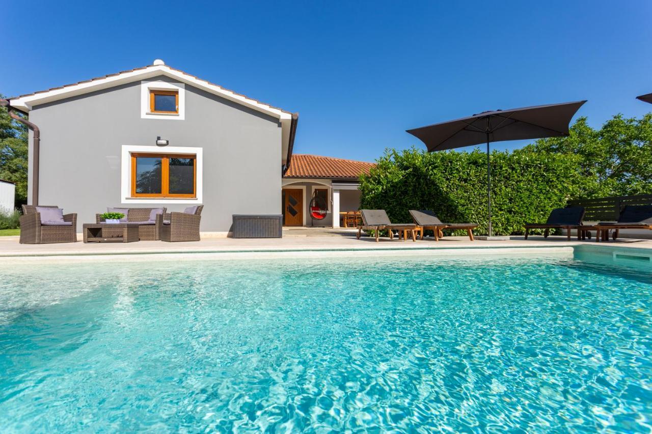 Villa Anavi Bicici Esterno foto