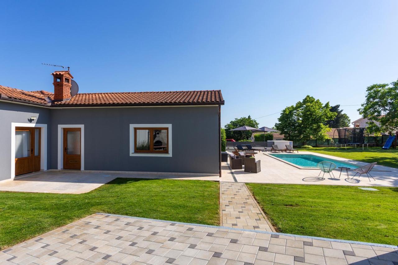Villa Anavi Bicici Esterno foto