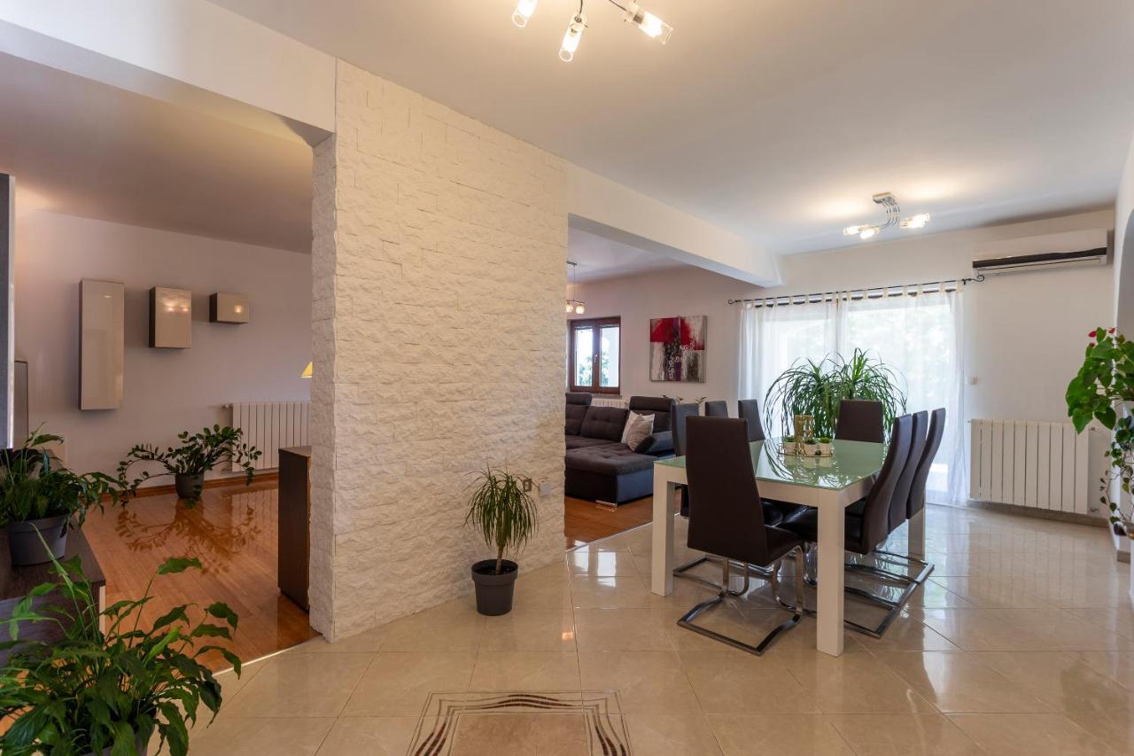 Villa Anavi Bicici Esterno foto