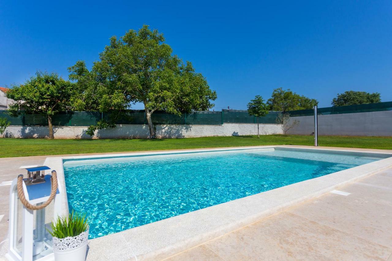 Villa Anavi Bicici Esterno foto